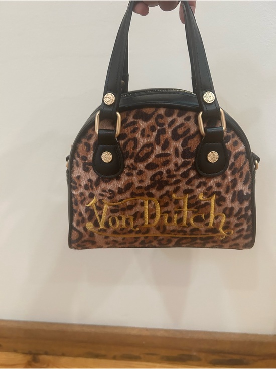 Von Dutch Handbags - Von Dutch Leopard Print mini Bowling Bag. NWT